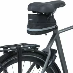 Basil Bei Brügelmann Online Basil Mada Satteltasche 1l Schwarz 11 Basil Bei Brügelmann Online Basil Mada Satteltasche 1l Schwarz -Angebote Beleuchtung Store basil mada saddle bag 1l black 6