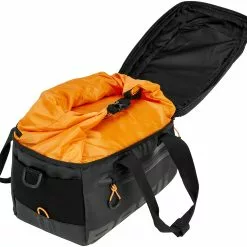 Basil Bei Brügelmann Online Basil Miles Tarpaulin Gepäckträgertasche MIK Schwarz/orange -Angebote Beleuchtung Store basil miles tarpaulin bicycle trunkbag mik black orange 4