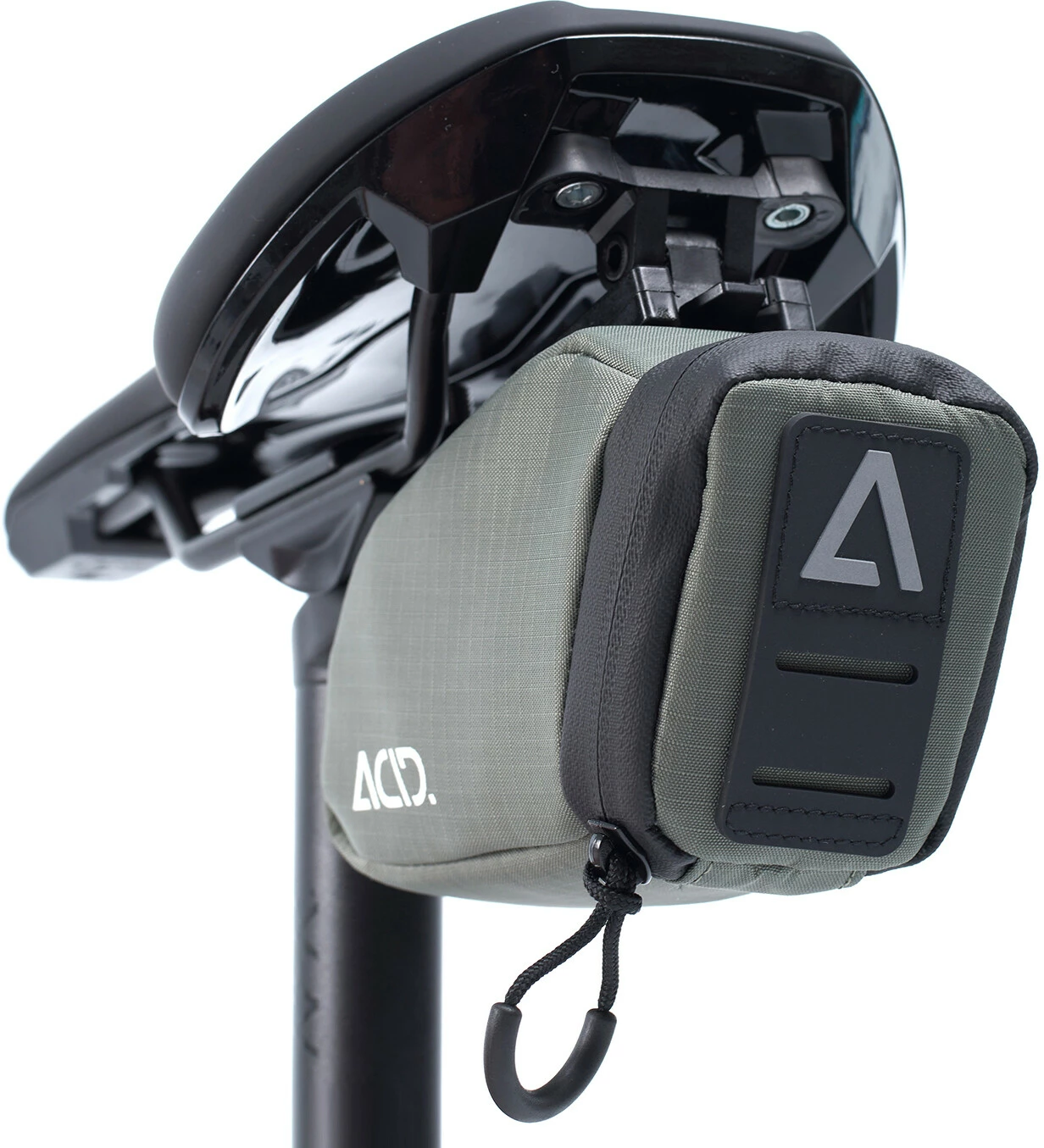 Cube ACID Bei Brügelmann Online Cube ACID Click Satteltasche S Oliv 4 Cube ACID Bei Brügelmann Online Cube ACID Click Satteltasche S Oliv – Bild 2