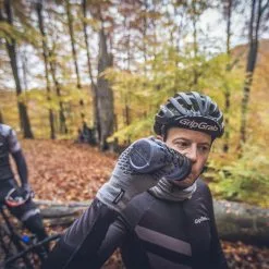 GripGrab Bei Brügelmann Online GripGrab Trinkflasche 600ml Grau/schwarz -Angebote Beleuchtung Store gripgrab trinkflasche 600ml black 3