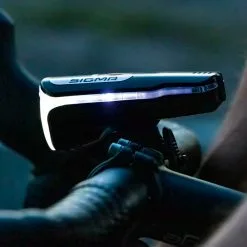 SIGMA SPORT Bei Brügelmann Online SIGMA SPORT Aura 80 USB Frontlicht -Angebote Beleuchtung Store sigma sport aura 80 usb front light stvzo 5